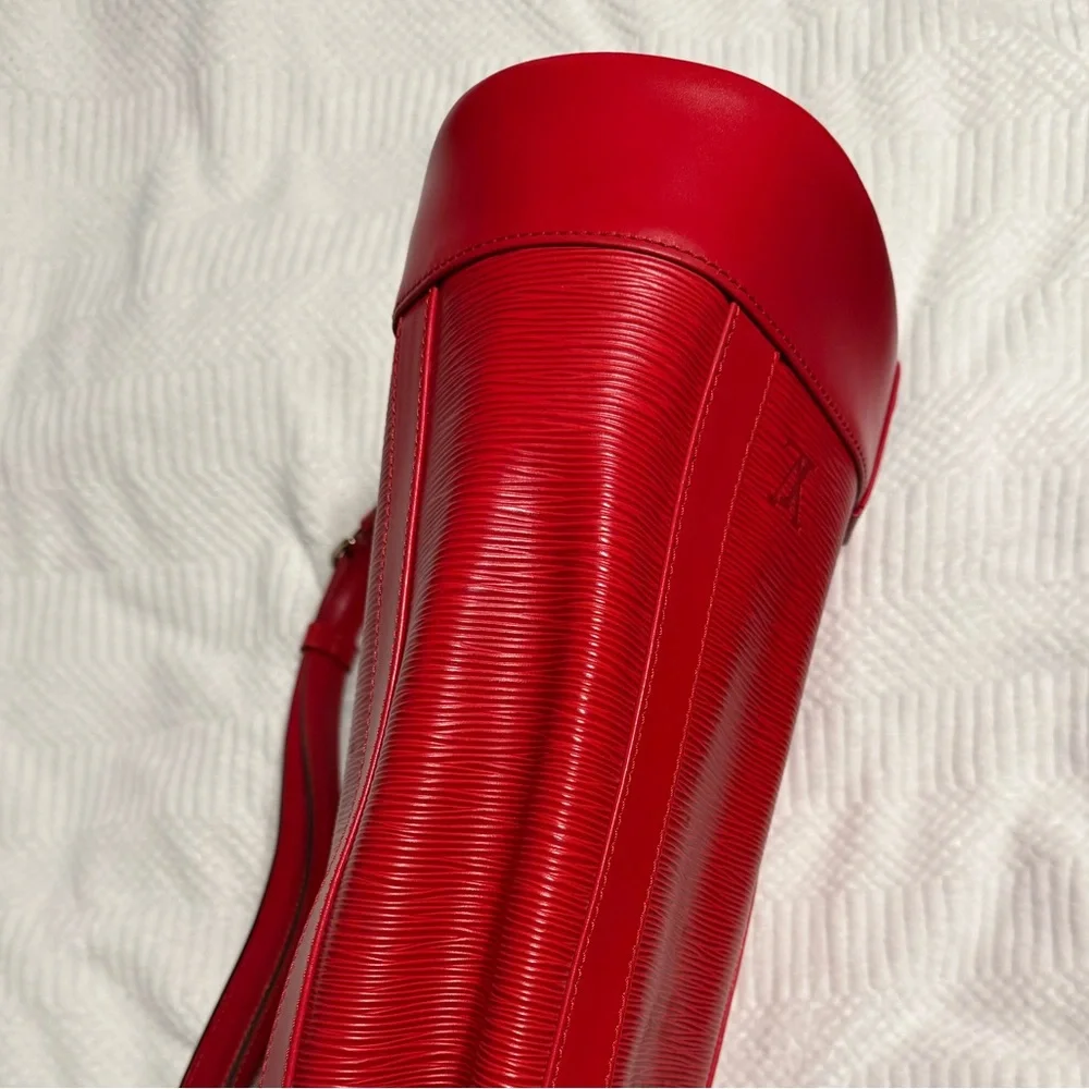 Louis Vuitton Vibrant Red Epi Leather Sling Bag - Picture 8 of 16